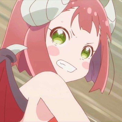 女孩一哭狗贩心软不收了还倒贴二百